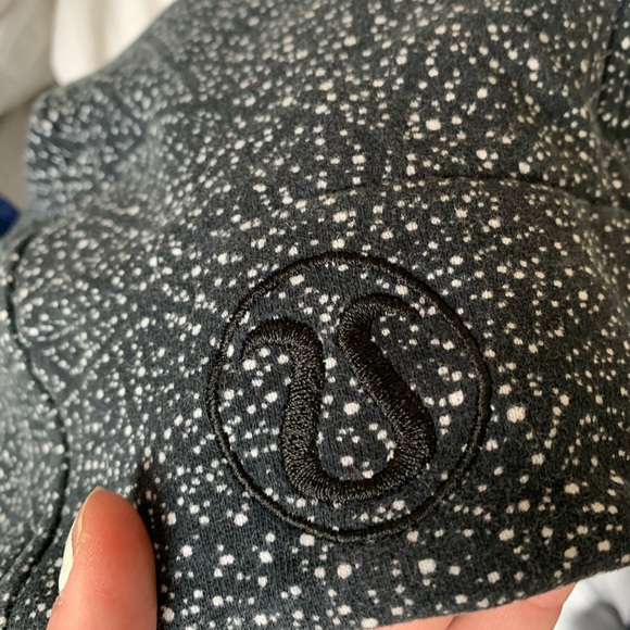 Lulu lemon Scuba Zip up Hoodie - Picture 4 of 4